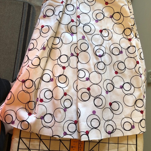 🔴Amanda Smith Dotted A-Line Skirt🔴 - Picture 5 of 6
